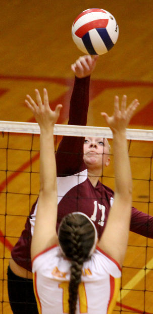 091114-volleyball11